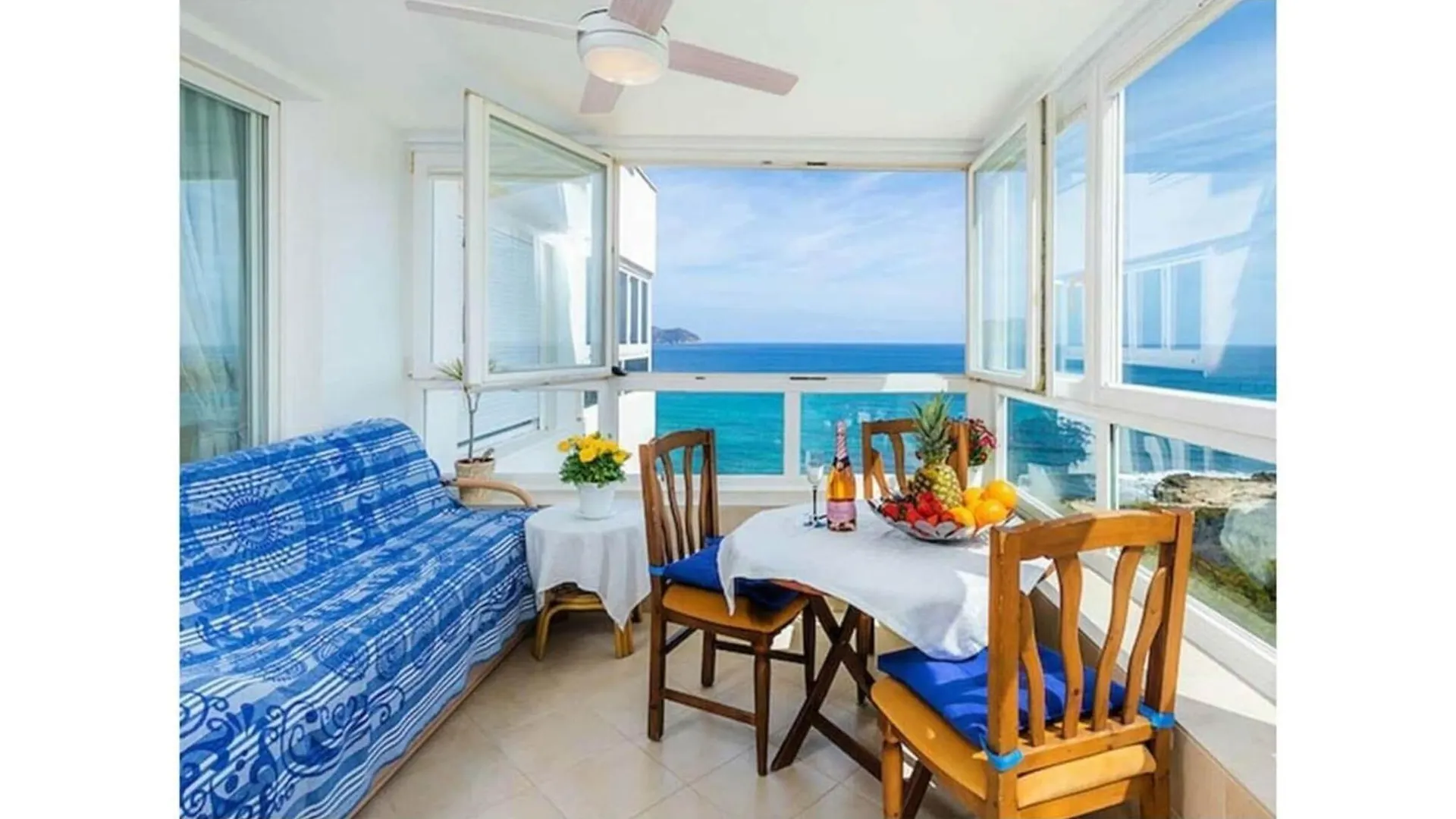 Holiday Apartment Top Beach Apartment Marina Park Cala Millor  España